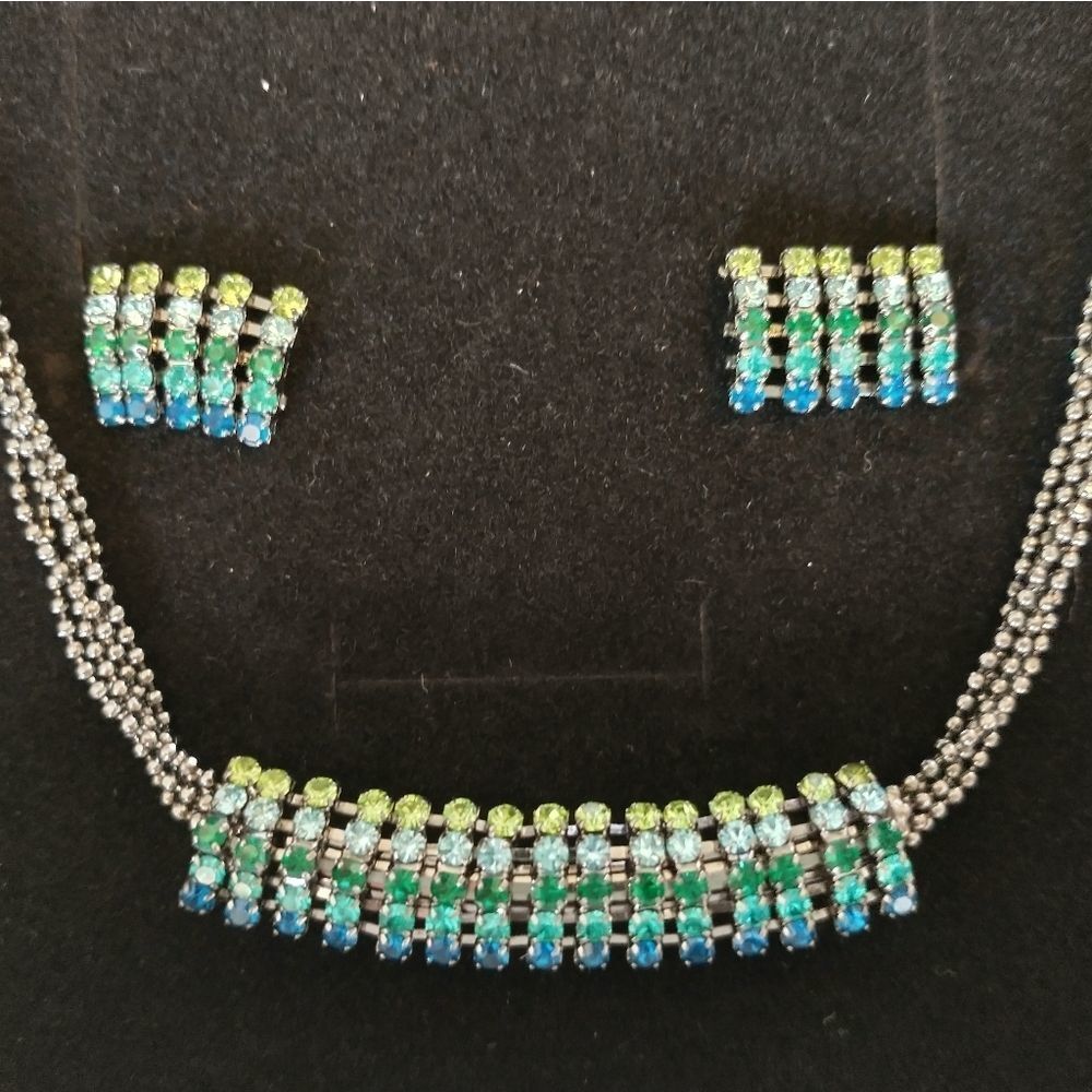 Crystal necklace and earrings